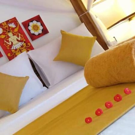 Art House Hotel ดิคเวลลา ภายนอก รูปภาพ