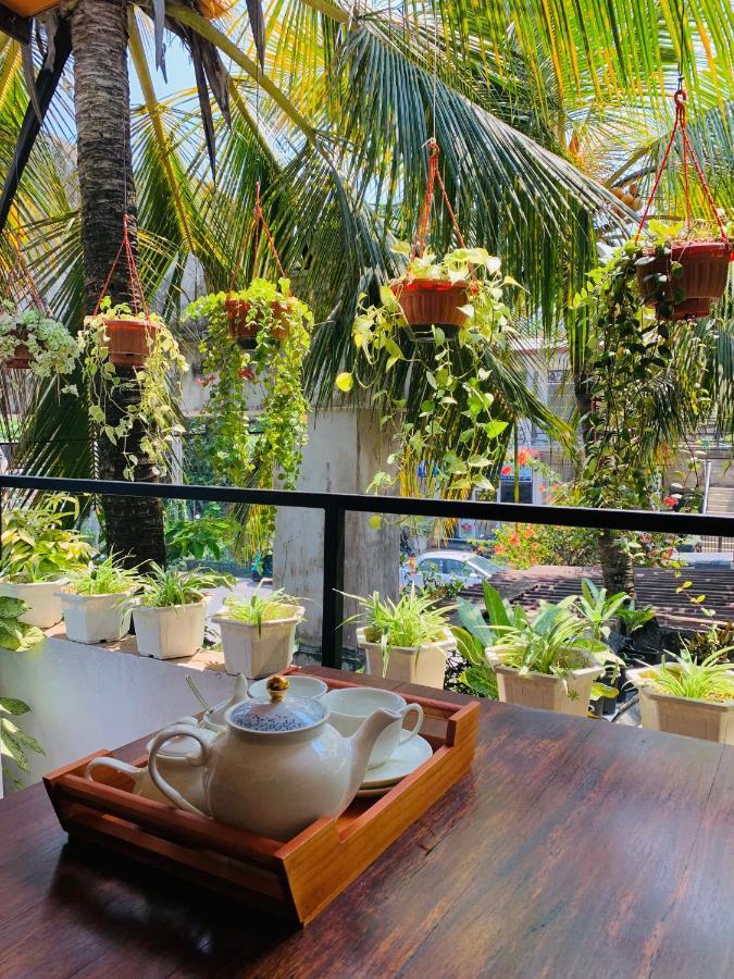 Art House Hotel ดิคเวลลา ภายนอก รูปภาพ