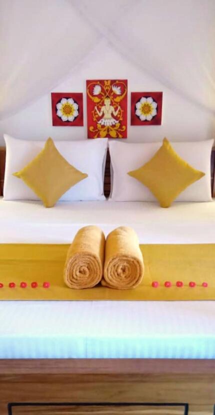 Art House Hotel ดิคเวลลา ภายนอก รูปภาพ