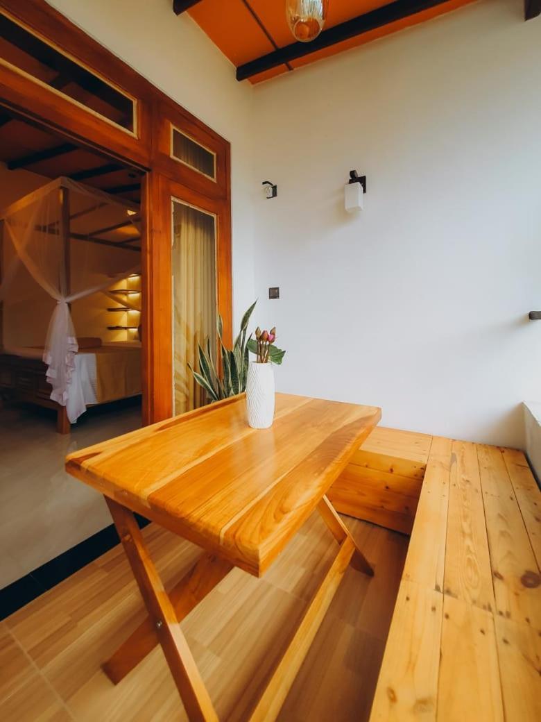Art House Hotel ดิคเวลลา ภายนอก รูปภาพ
